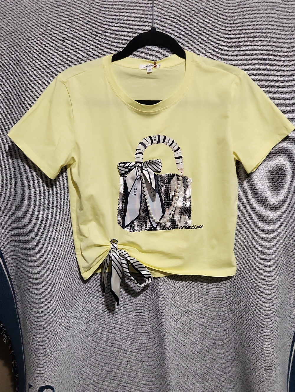 Casual Yellow Graphic Tie-Front Tee with Bow Detail